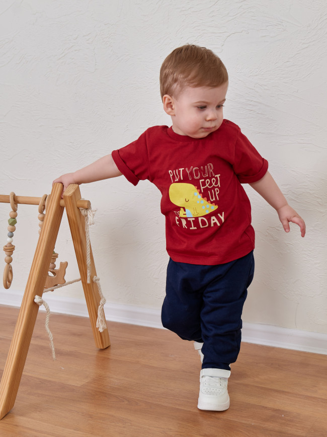 Футболка c коротким рукавом Dino Friday, красная Футболка c коротким рукавом Dino Friday, красная