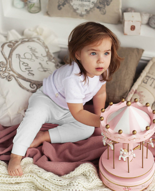 Штанишки детские, белые, Ажур Штанишки детские, белые, Ажур